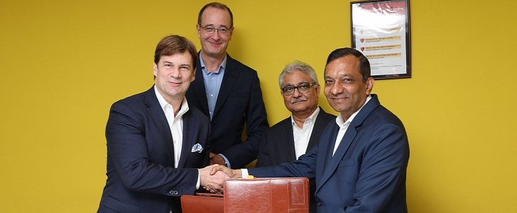 Ford and Mahindra sign new partnership agreements