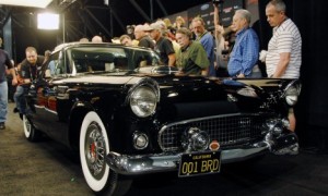 Ford Thunderbird Sold For $600,000 at Scottsdale Auction
