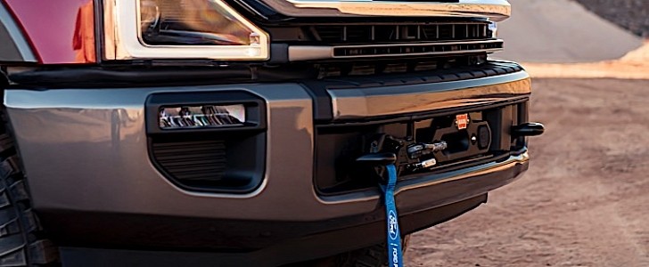 Ford Super Duty trucks get integrated winch