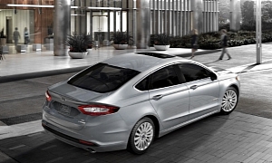 Ford to Update Hybrids for Better Fuel Economy