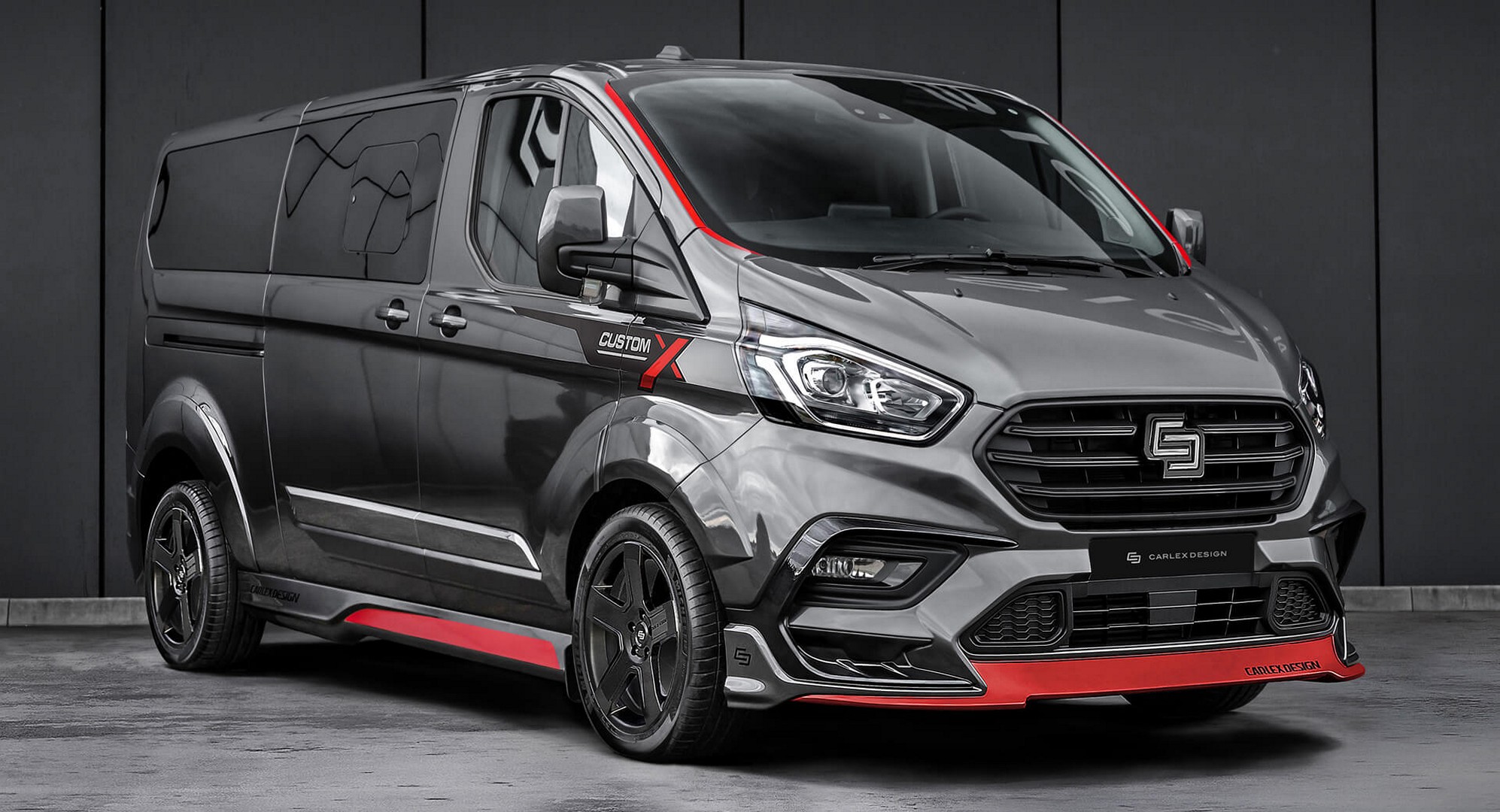 Ford Transit Looks Like a Focus RS Race Van Thanks to Carlex Body