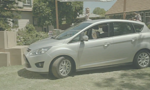 Ford Turns to Scruffy Dogs to Prove C-MAX Park Assist