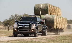 Ford Unveils 2015 F-150, Expedition King Ranch Models