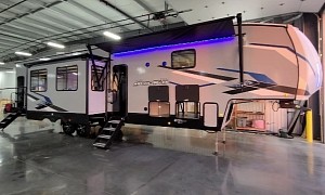 Forest River’s New Fifth Wheel Comes With an Exterior Kitchen and Two Bathrooms