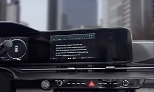 Forget About Android Auto and CarPlay: This Device Turns Your Car Screen Into a Laptop