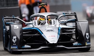 Mercedes-EQ Formula E Team Off to Slow Start in New York, One More Race to Go