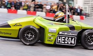 Forze IV  First Hydrogen Racing Car Built by Students Unveiled
