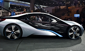 Frankfurt 2011: BMW i8 Concept <span>· Live Photos</span>