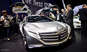 Frankfurt 2011: Mercedes Benz F125 Concept <span>· Live Photos</span>