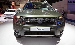 Frankfurt 2013: Dacia Duster Facelift <span>· Live Photos</span>