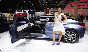 Frankfurt 2013: Nissan Friend-Me Concept <span>· Live Photos</span>