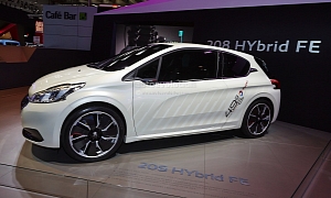 Frankfurt 2013: Peugeot 208 Hybrid FE Concept <span>· Live Photos</span>