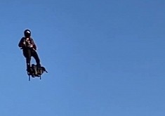 French Flying Man Crashes Homebuilt Flyboard Into a Lake, Lives to Tell the Tale