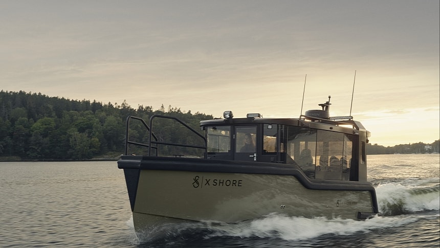 The X Shore PRO is a heavy-duty all-electric workboat for professionals