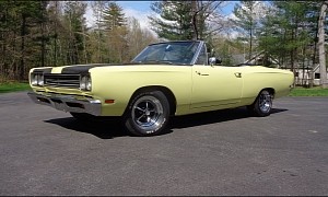 Fresh-Looking First-Year Road Runner Convertible 383 Drives Like in the Summer of '69