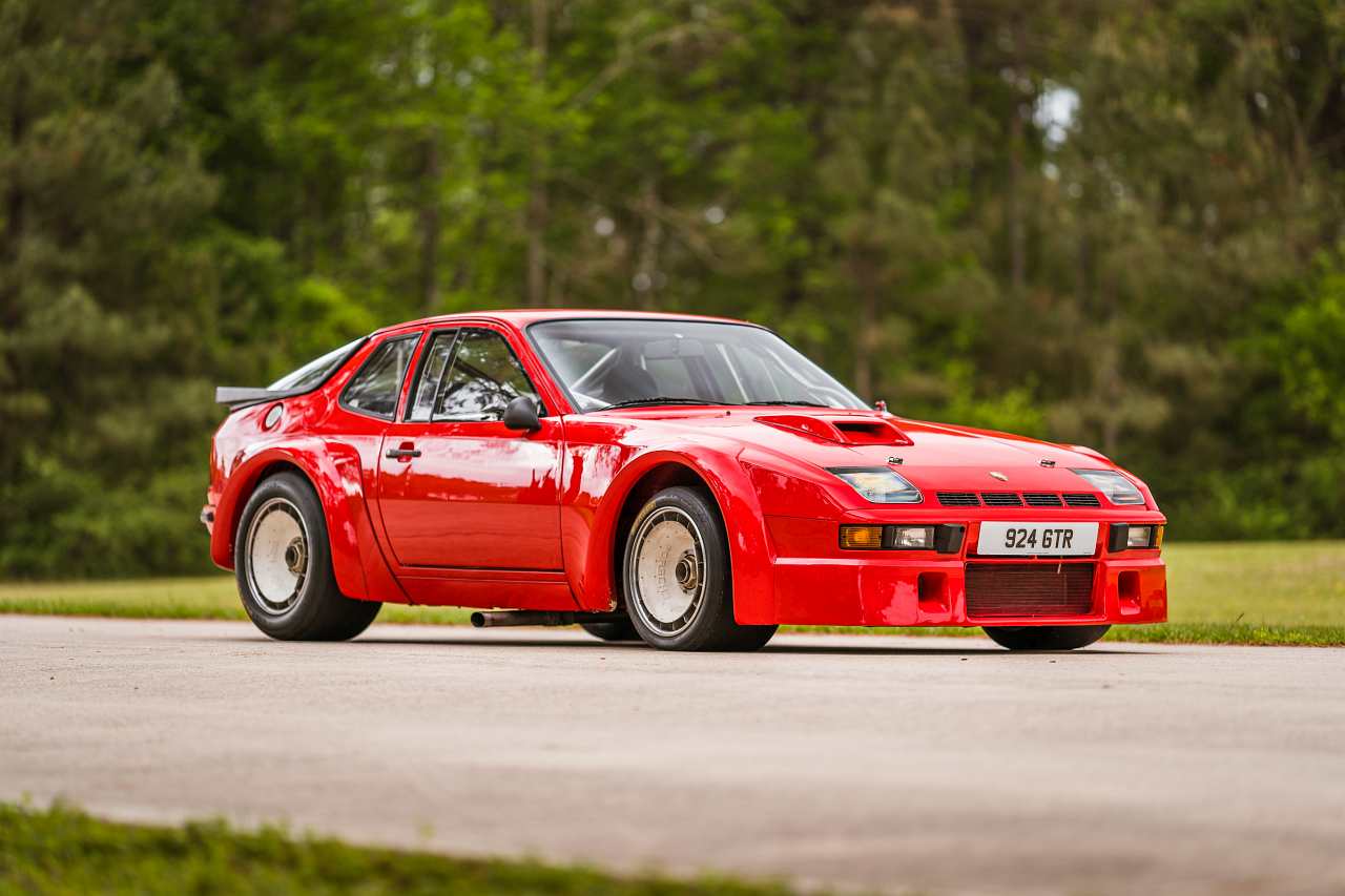 From Baby Porsche to Front-Engined Beast: The Story of the 924 Carrera GTR  - autoevolution