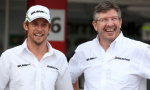 Fry: Mercedes Deal Doesn't Change Offer for Button
