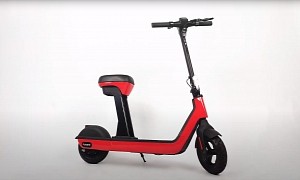 Fucare's Seated Scooter Focuses on Comfort, Makes You Feel Like You're Riding a Mini-Bike