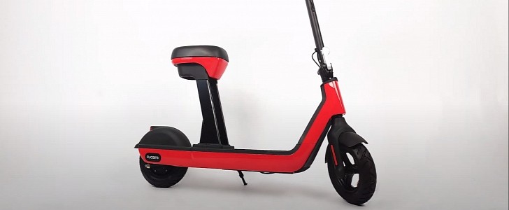 Fucare Hu3 Pro seated scooter