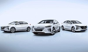 Fuel Economy Wars: 2017 Hyundai Ioniq Beats Toyota Prius, BMW i3, Chevrolet Bolt