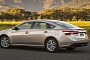 Fuel-Thrifty Toyota Avalon Hybrid Tested by Edge
