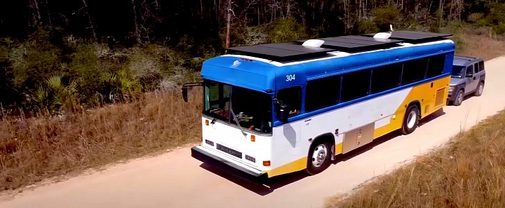 Wild Caravan School Bus Conversion