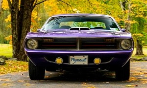 Fully Restored 1970 Plymouth Cuda 440 Doesn’t Need a HEMI to Be Fabulous