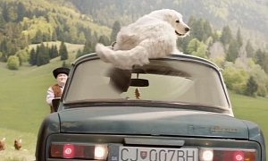 Funny Ad Shows a Dog and Chick Assisting with Parking an Old Skoda