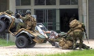 Funny and Embarrassing ATV Fail for Dutch Soldiers