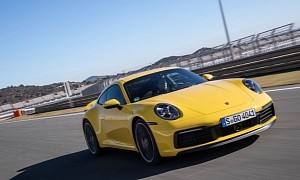 Gadget Expert Tests the Porsche Track Precision App, Is Impressed by the 911