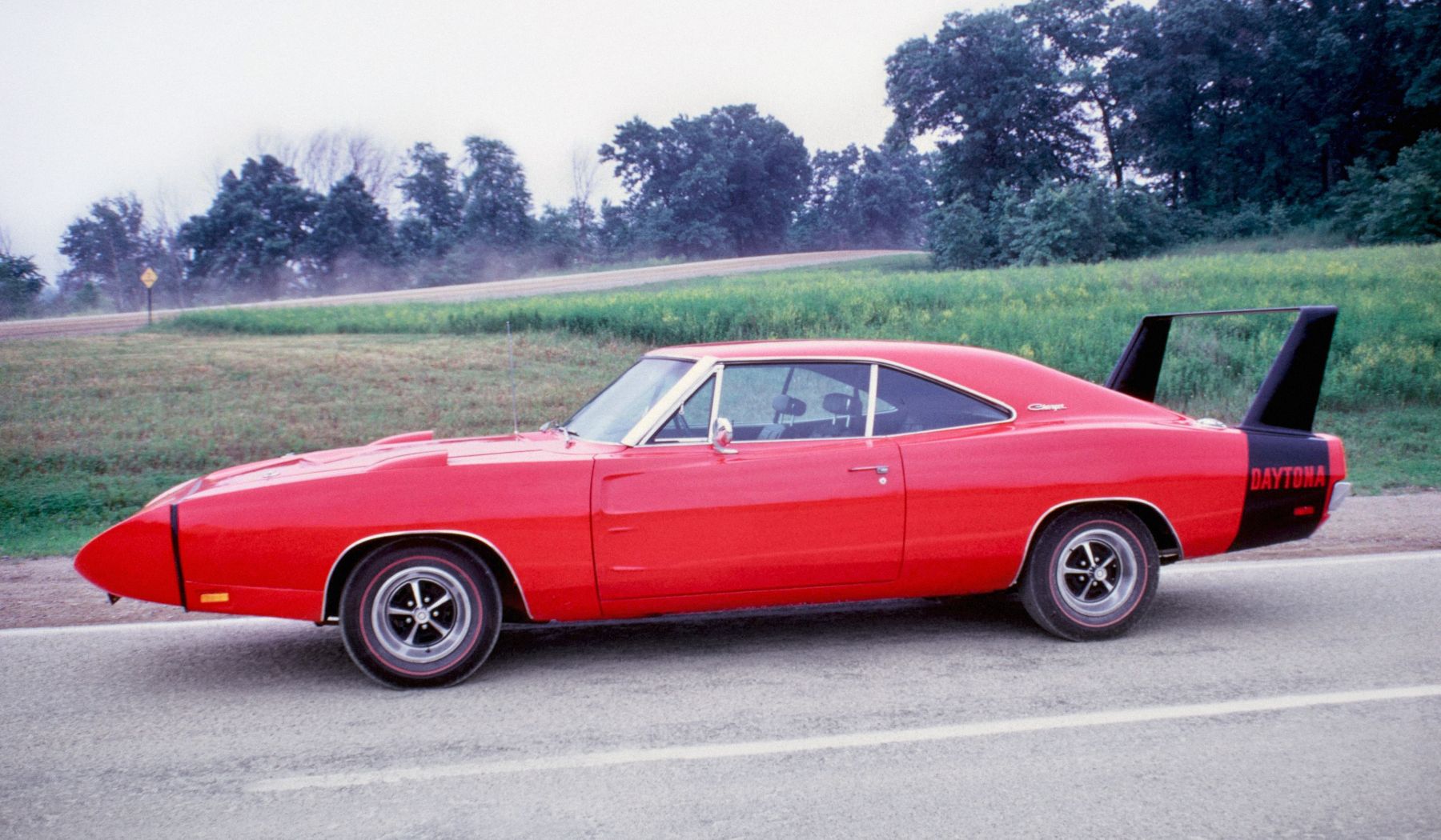 1969 Dodge Charger Daytona vs. 1970 Plymouth Superbird: How to Tell Them Ap...