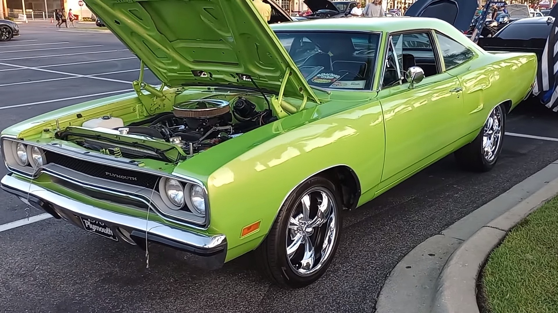 1970 Plymouth Belvedere Is a Limelight Green Sleeper With a Nasty Surprise  Under the Hood - autoevolution