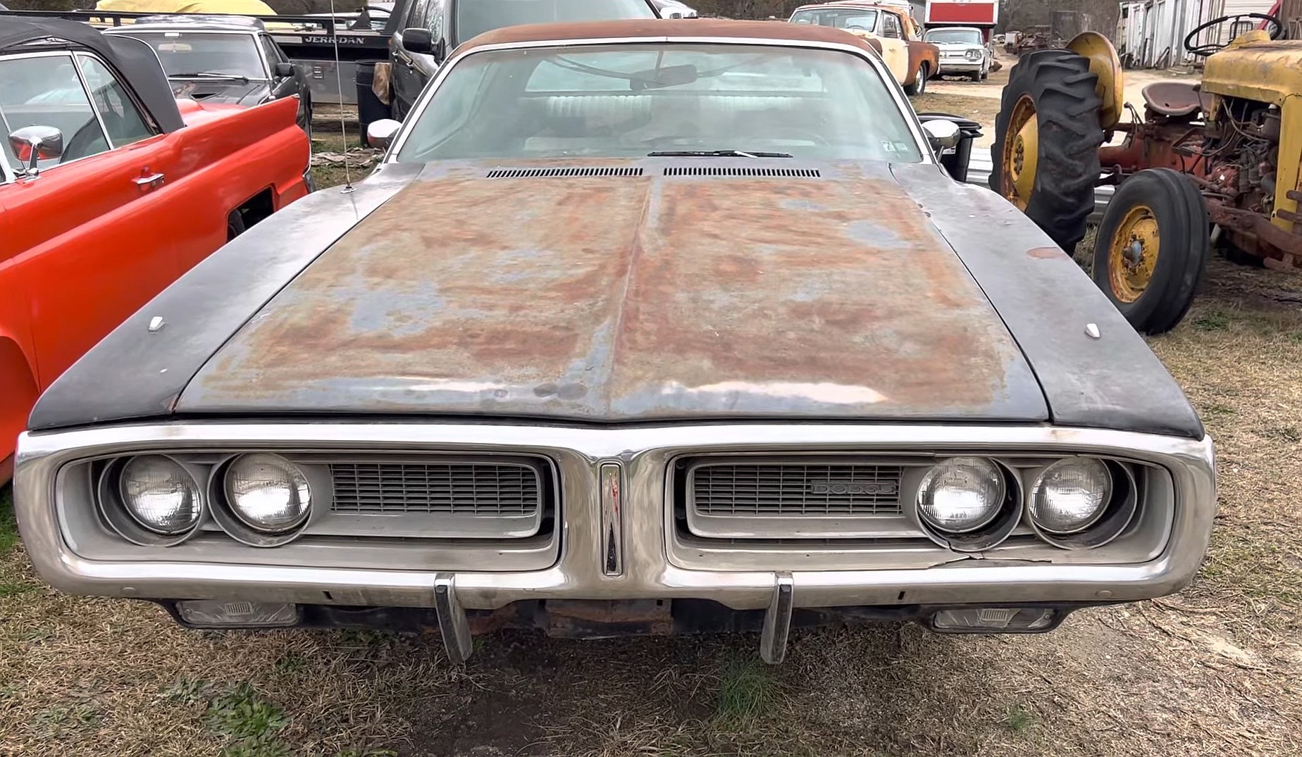 1972 Dodge Charger Parked for 30 Years Desperately Needs a 426 HEMI -  autoevolution