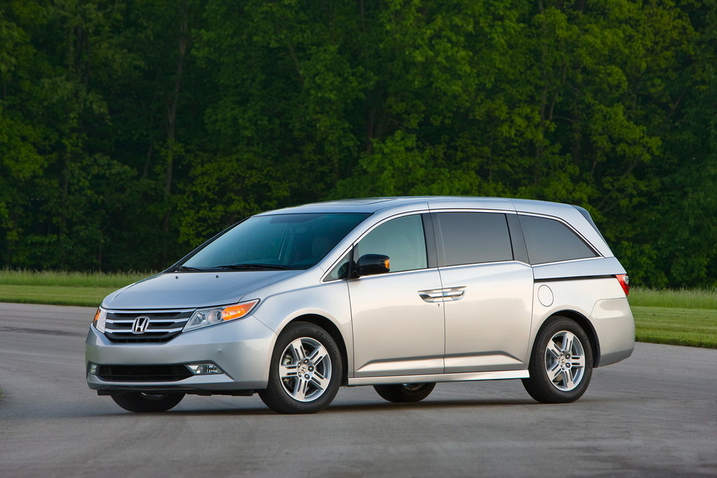 2011 Honda Odyssey Touring Elite Unveiled - autoevolution