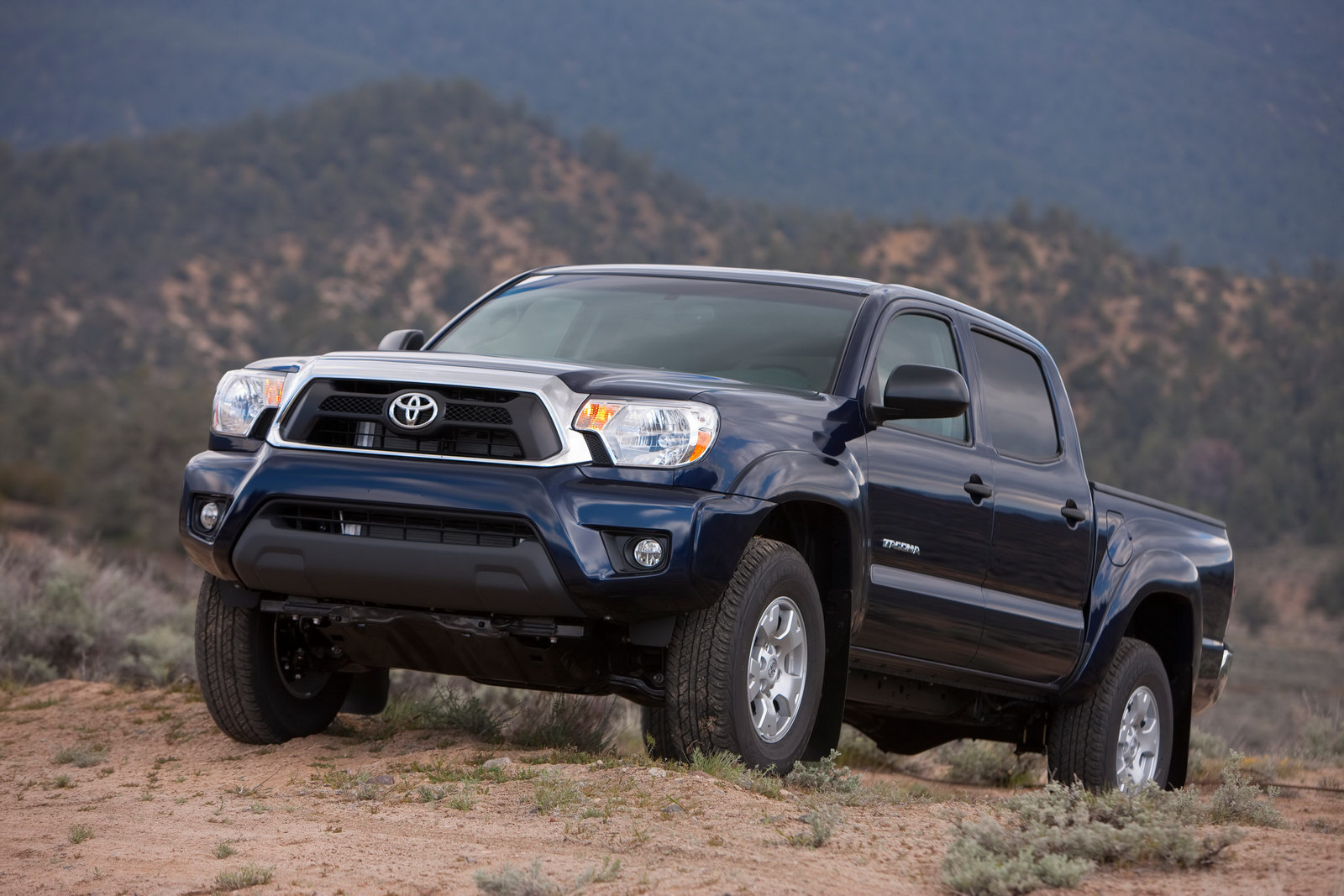 2012 Toyota Tacoma Gets A New Look And Enture System Autoevolution