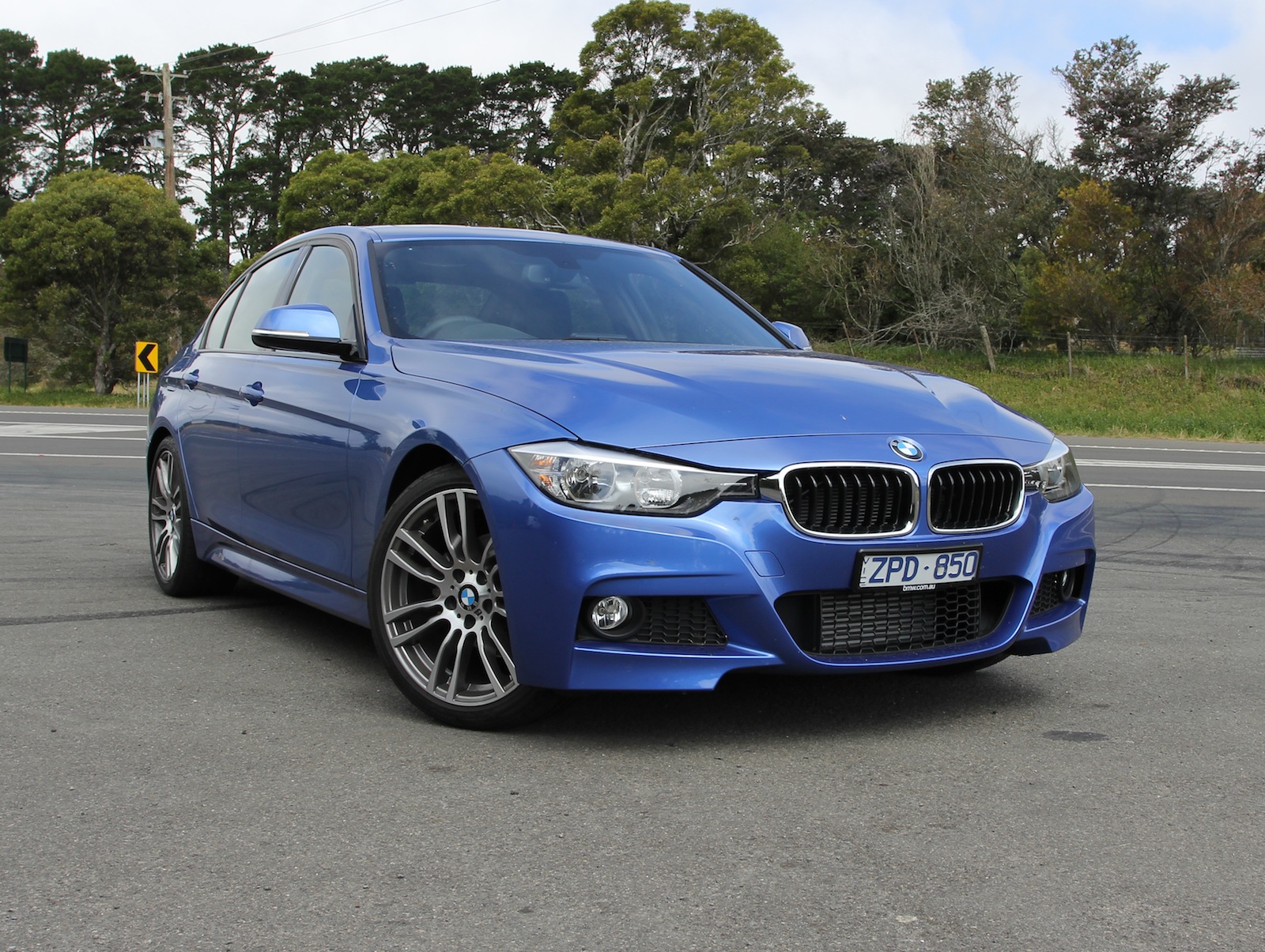 2014 BMW 316i M Sport Review by Car Advice - autoevolution