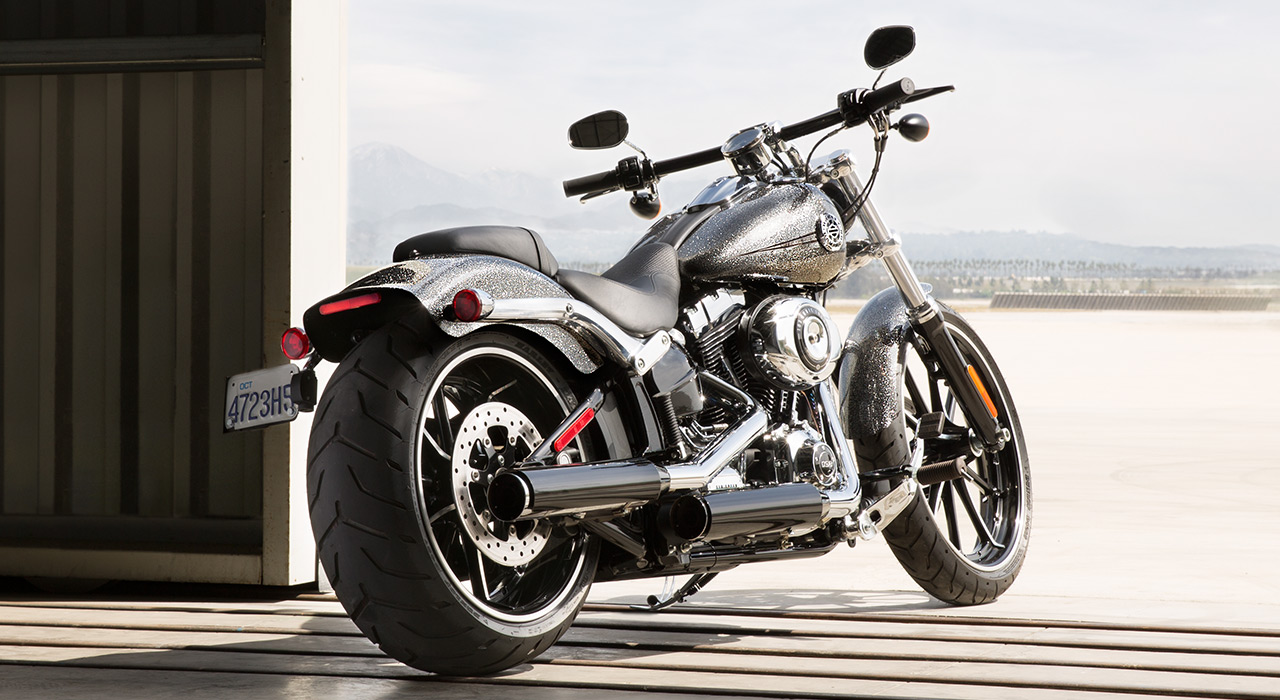 2014 Harley  Davidson  Breakout Is Full of Mean Attitude 
