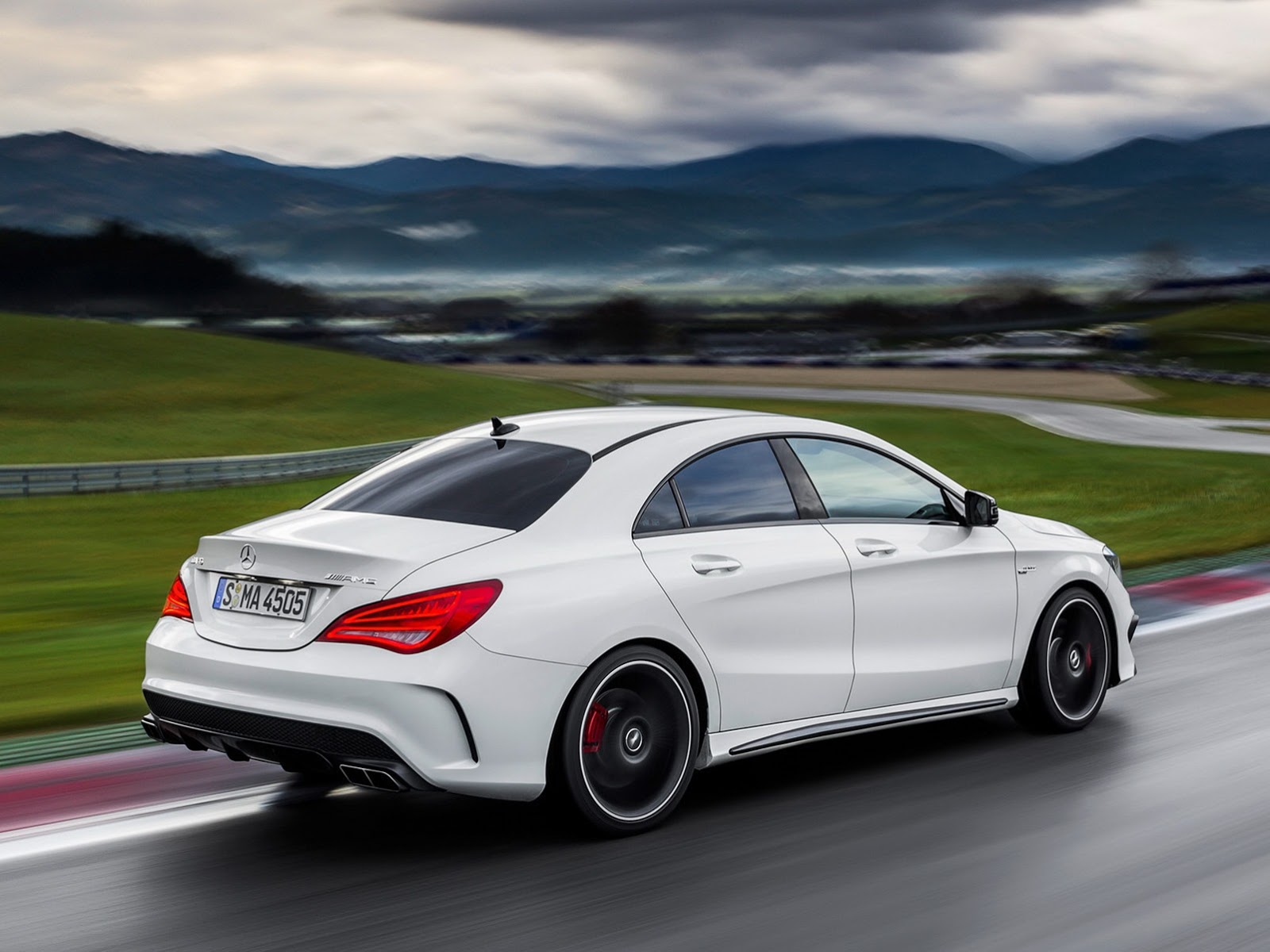 2014 Mercedes CLA 45 AMG First Photos Leaked