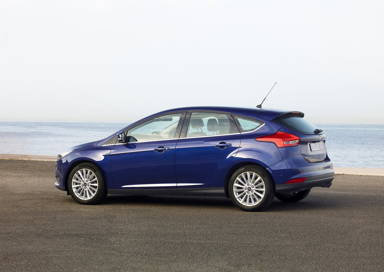 2015 Ford Focus Pricing for Europe Starts From €18,750 [Video ...