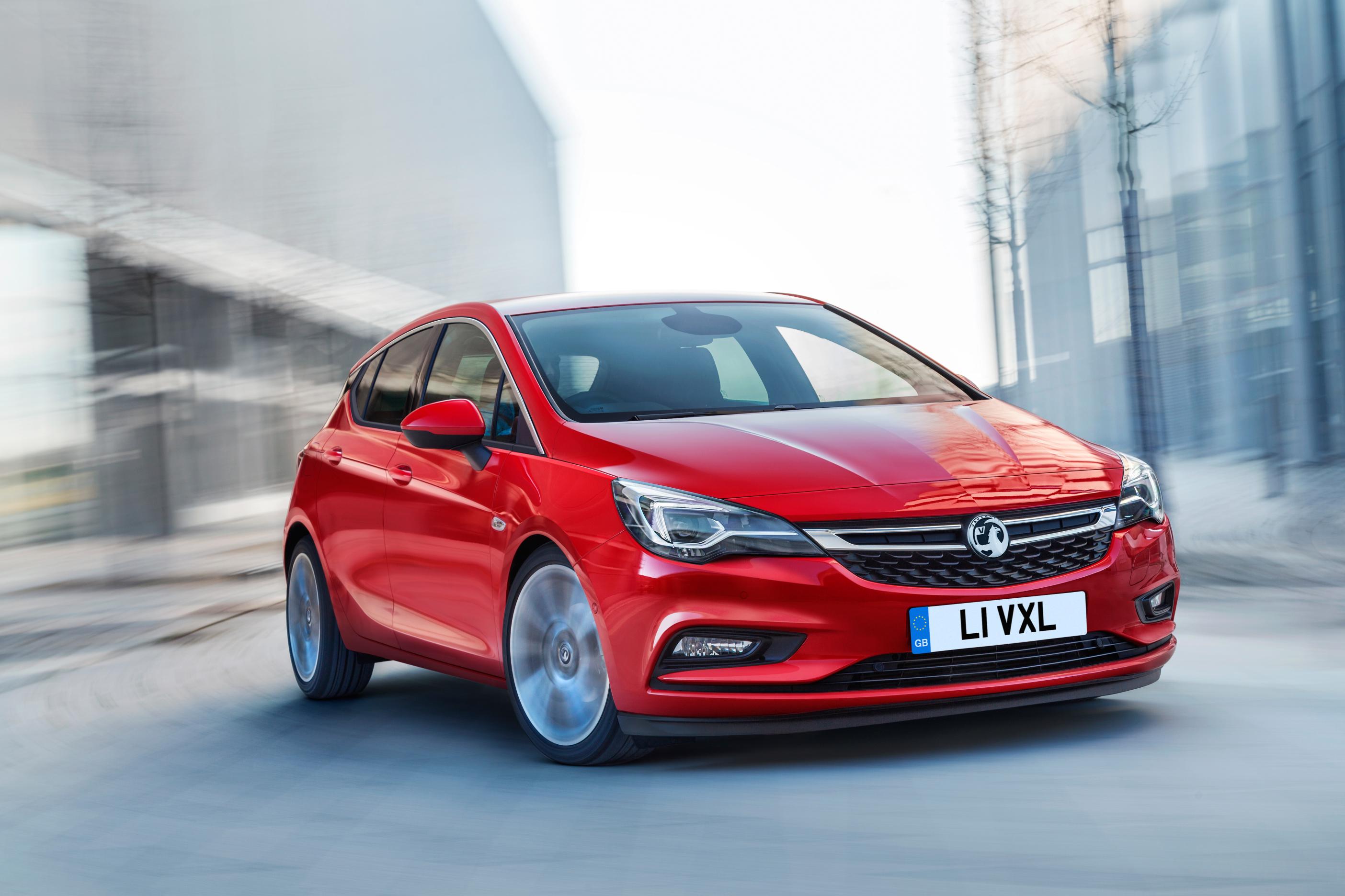 2015 Opel Astra Price: €17,960 for the 1-liter ECOTEC Turbo - autoevolution2808 x 1872