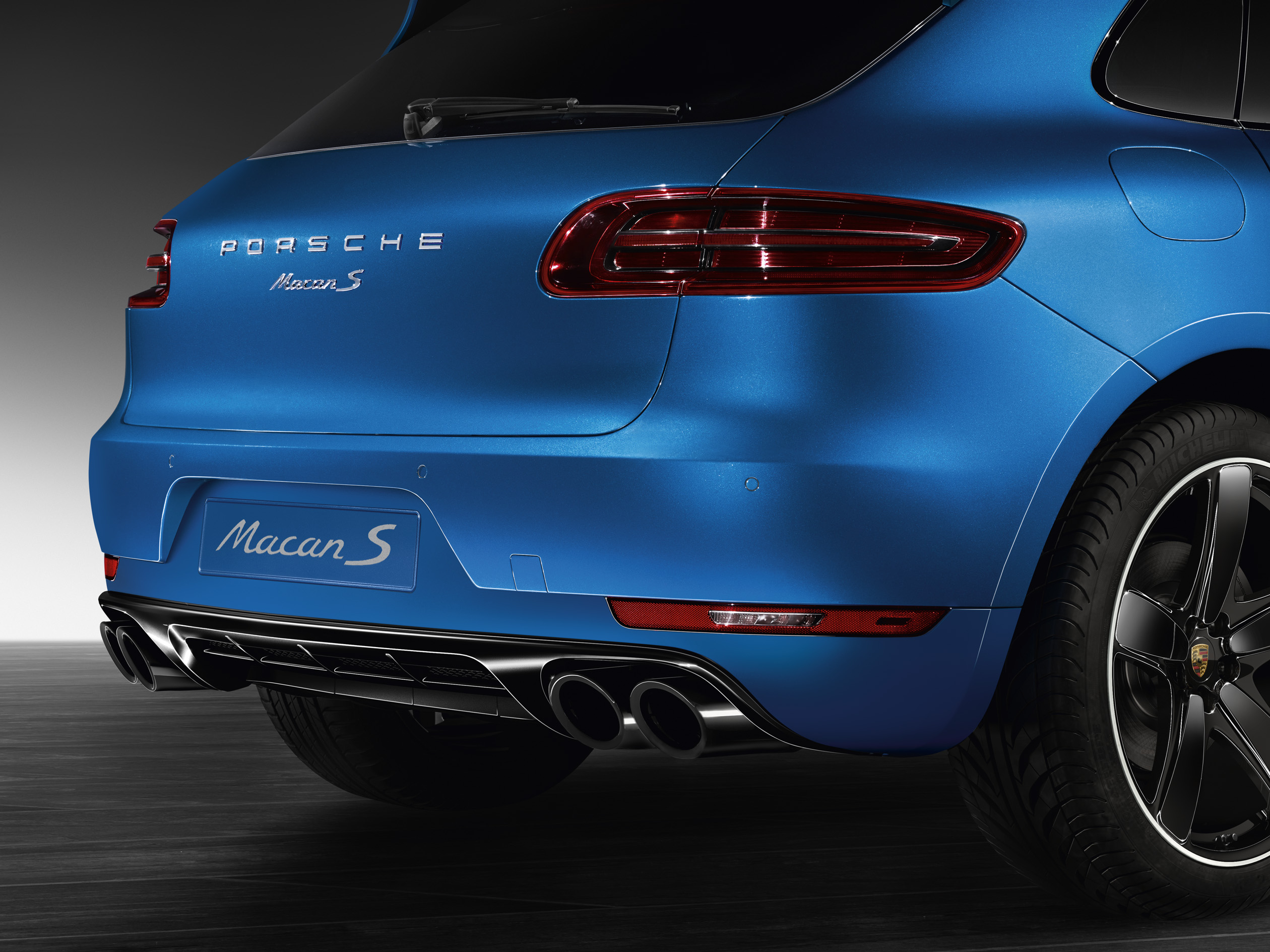 2015 Porsche Macan Adds Stylish New Accessory Options - autoevolution