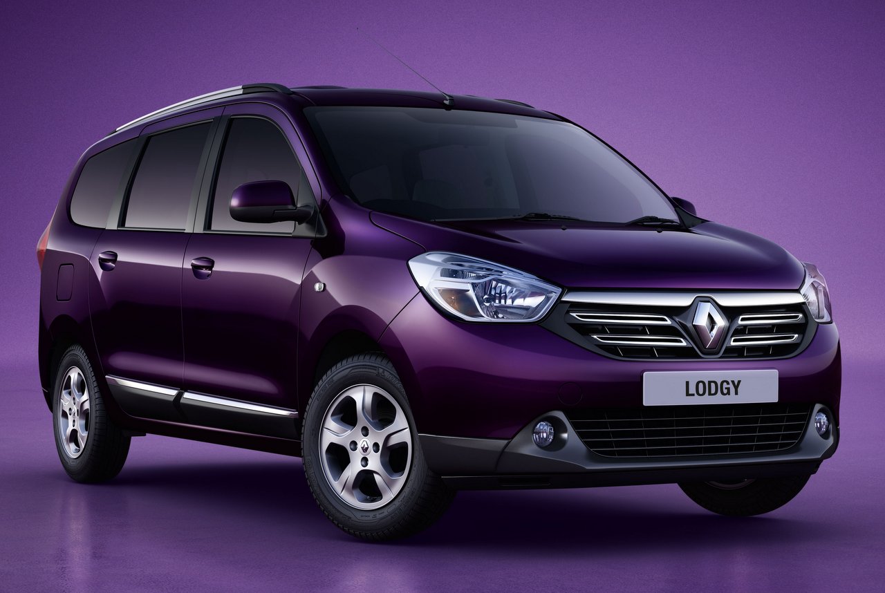 2015 Renault Lodgy First Photo Revealed in India ...