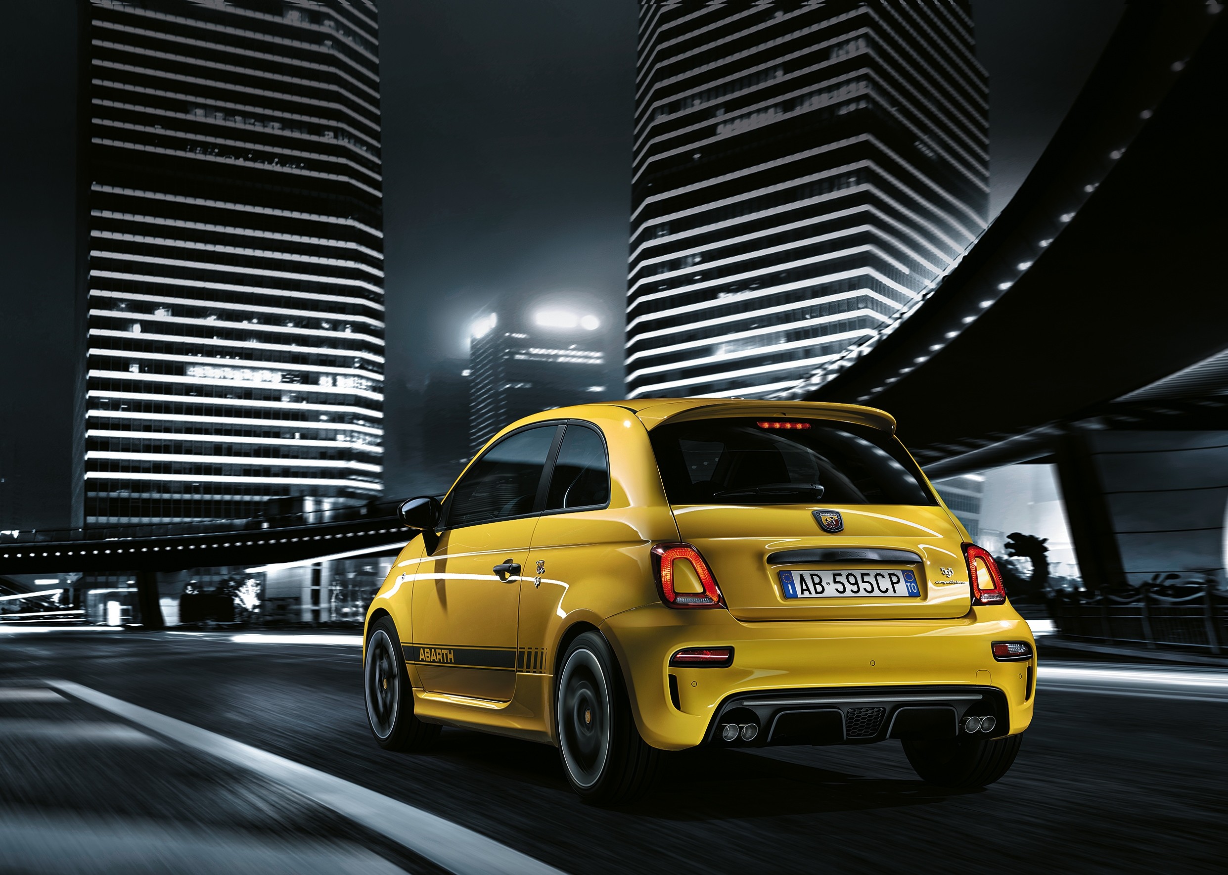 16 Abarth 595 Facelift Is Ready To Rumble Autoevolution