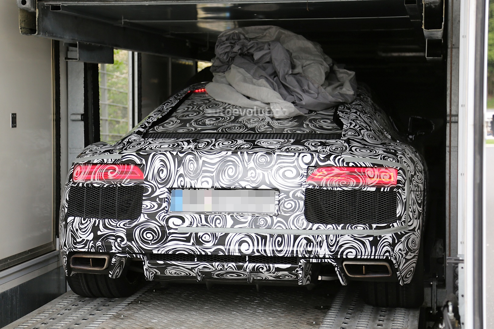 2016 Audi R8 –New LED Taillights Spied Detail - autoevolution