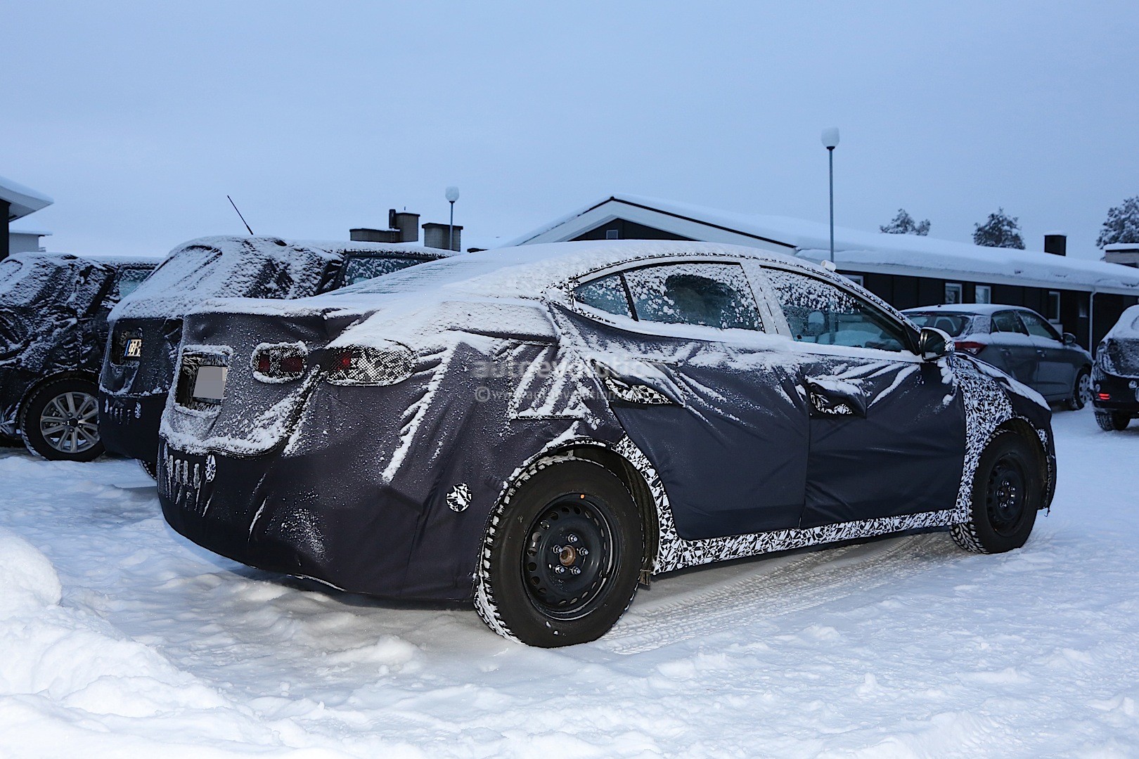 2016 Hyundai Elantra Spied - autoevolution