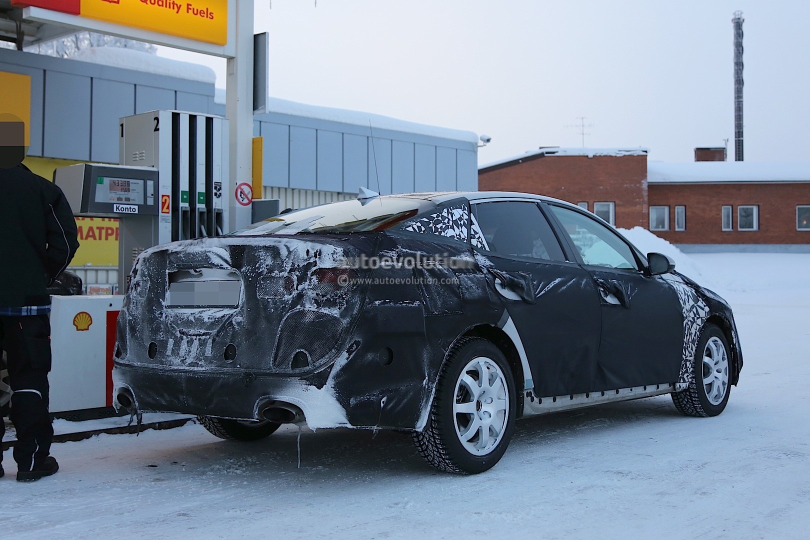 2016 Kia Optima Spied Testing in Extreme Cold - autoevolution