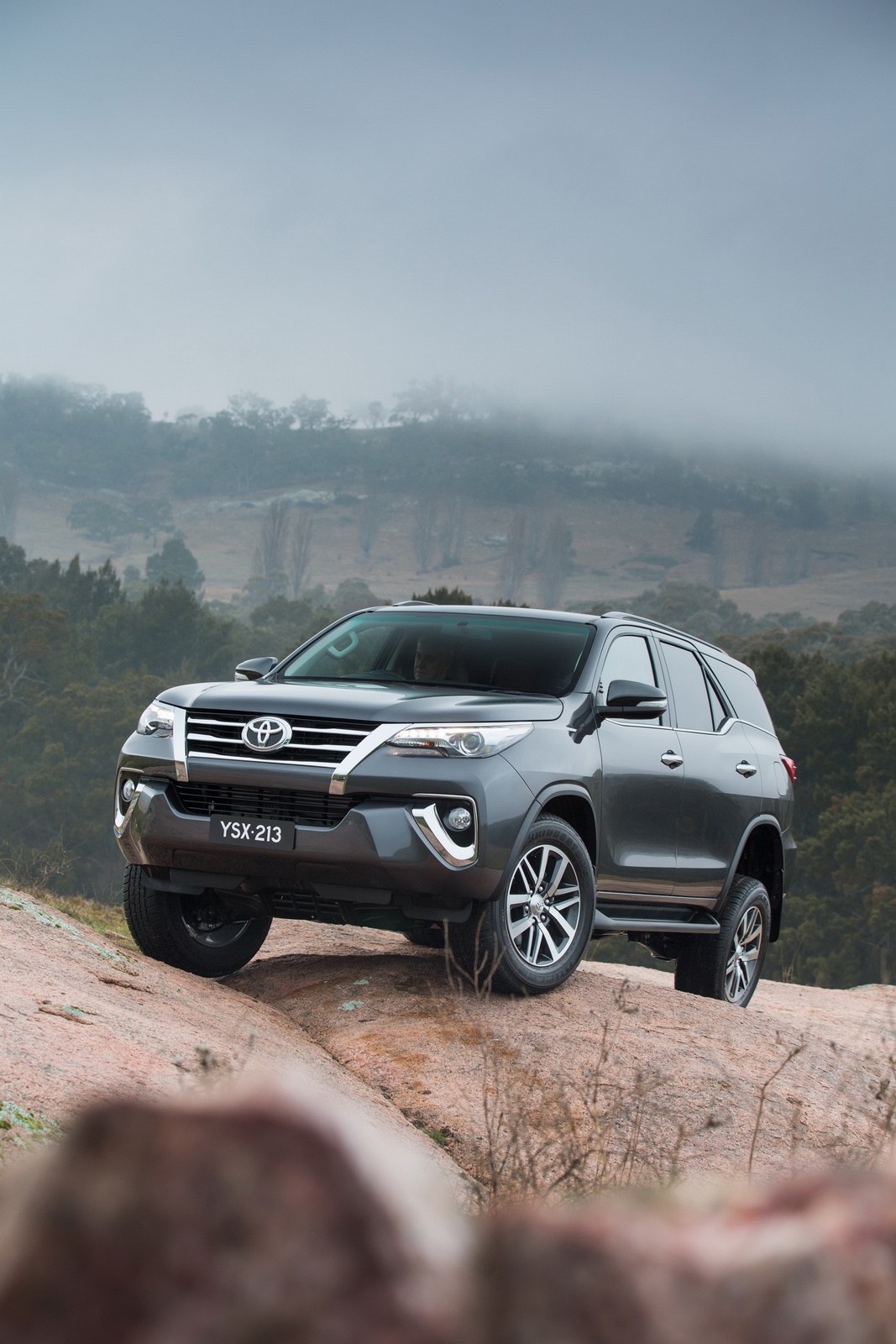 2022 Toyota Fortuner Debuts in Australia and Thailand with 