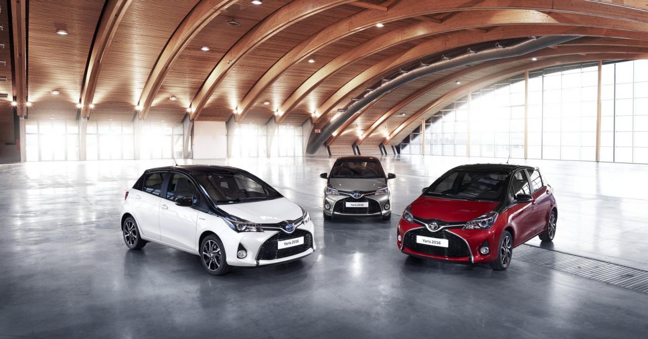 Toyota with New Bi-Tone We'll See it in Frankfurt - autoevolution