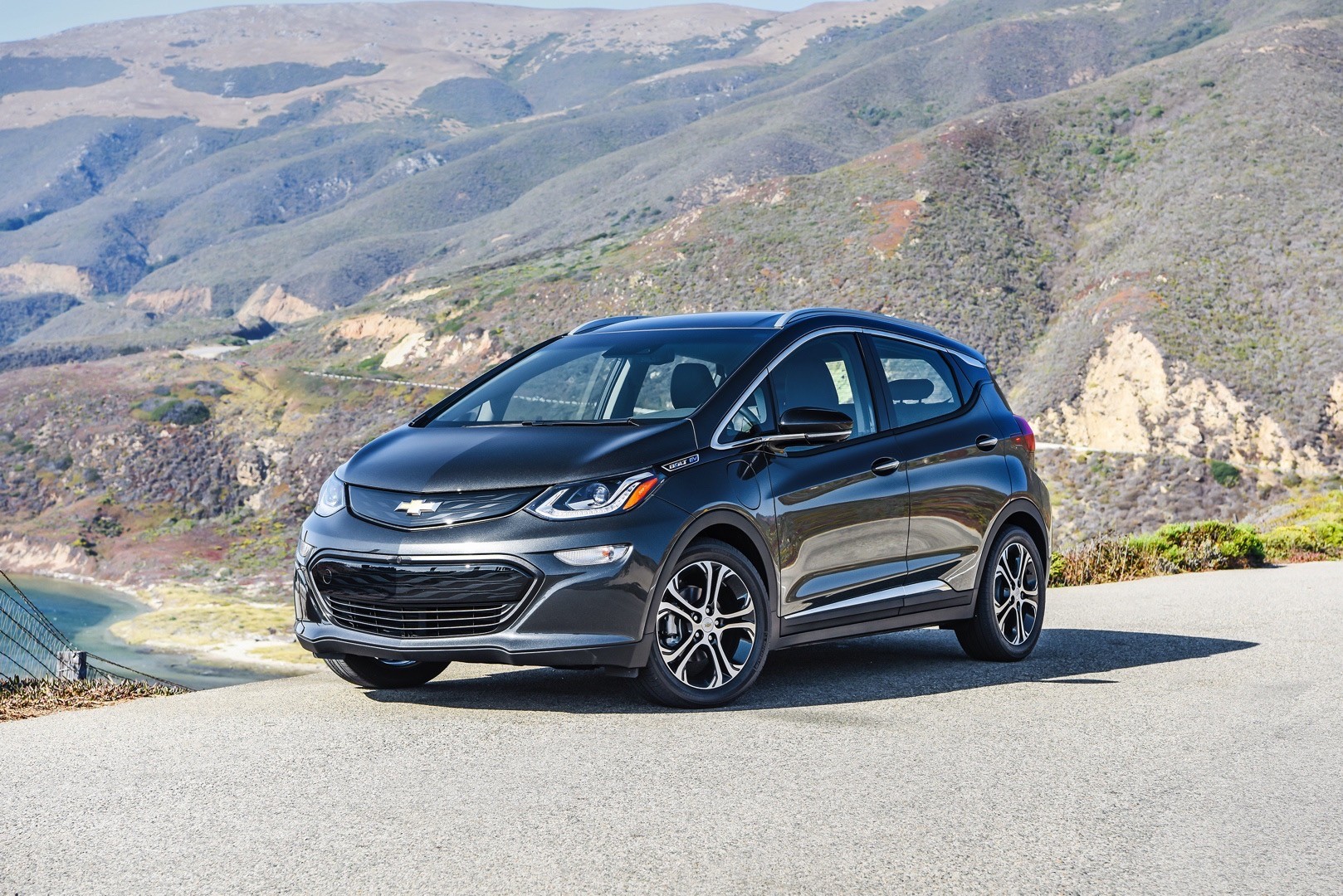 2017 chevrolet bolt price starts from after federal tax credit