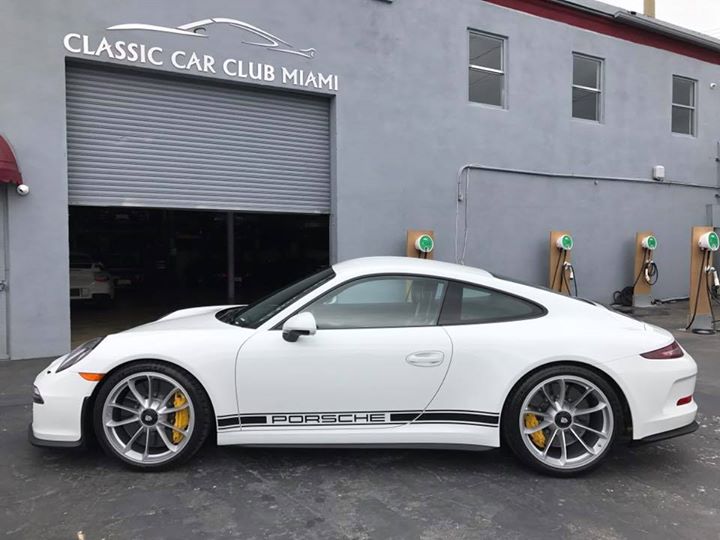 2017 Porsche 911 R Up For Sale in Florida at Whopping 